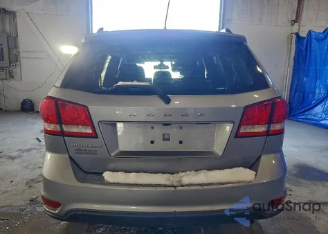 2019 Dodge Journey Se z USA, uszkodzony, nr VIN 3C4PDCBBXKT784146